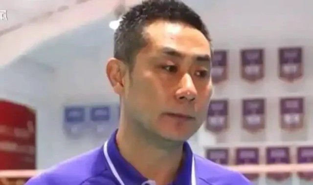 乐鱼娱乐在线登录入口-四强成绩掩盖不住裂痕！天津球迷彻底怒了：陈方，你就是球队罪人|天津女排|队员|执教|教练|赛季_新浪体育_新浪新闻