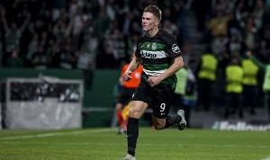 记者：葡萄牙体育上周末与约克雷斯会面，消除了转会的最后障碍